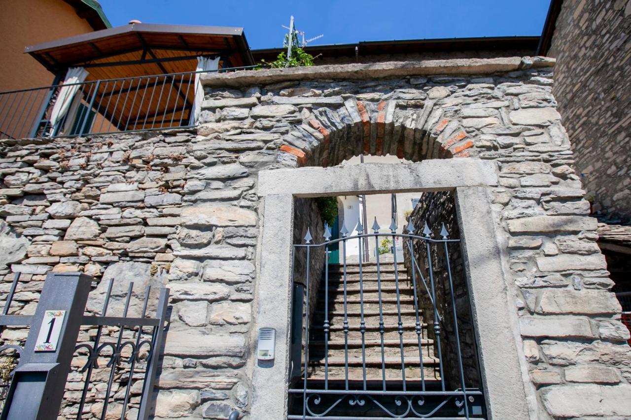 Casa Di Momo Daire Carate Urio Dış mekan fotoğraf